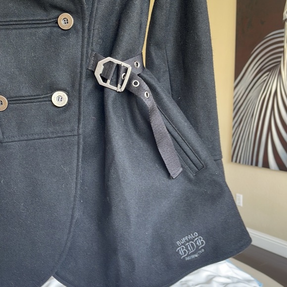 Beautiful flattering Buffalo wool coat - Picture 8 of 14